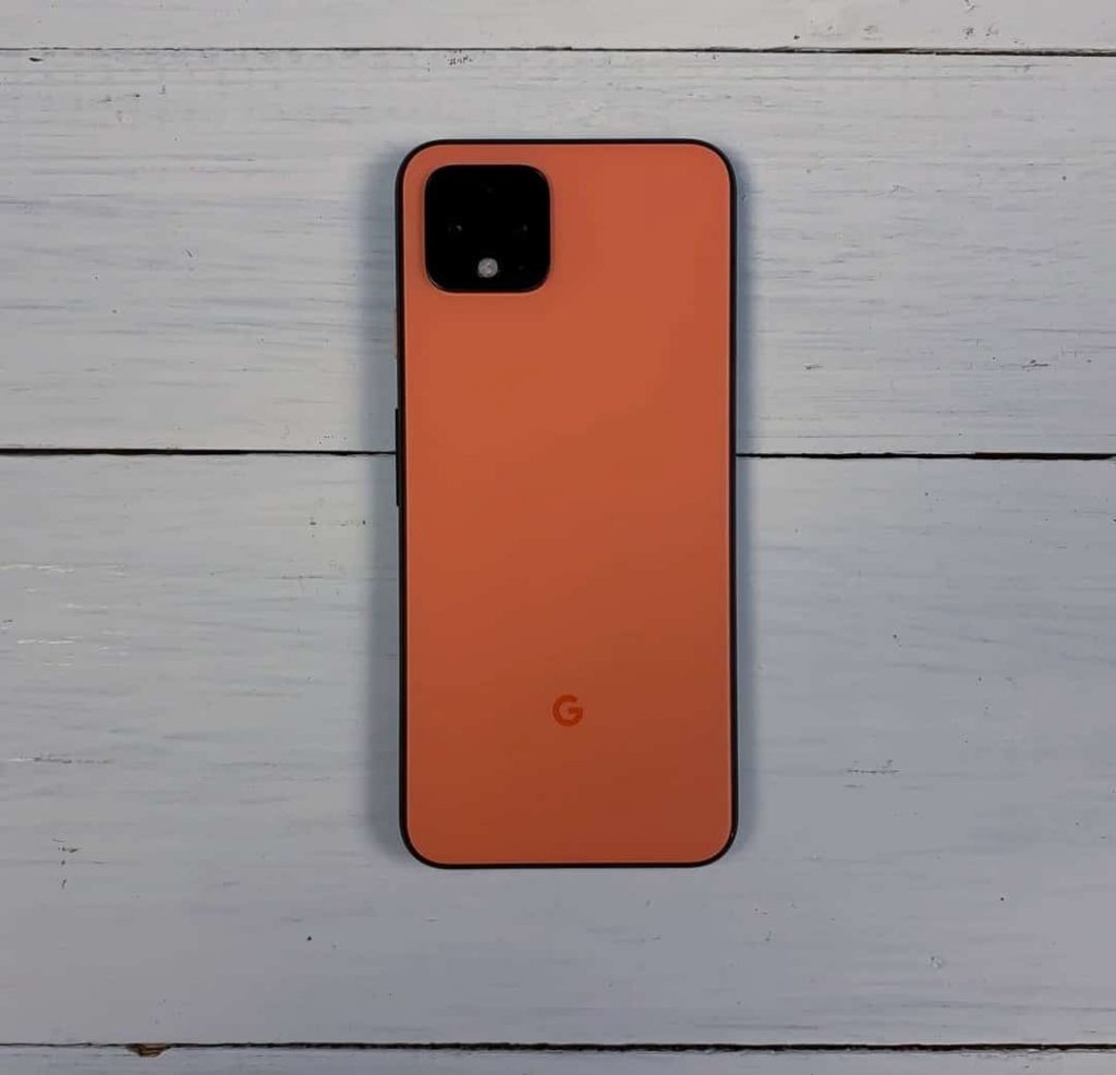 Google Pixel 4 de color naranja 180 usd