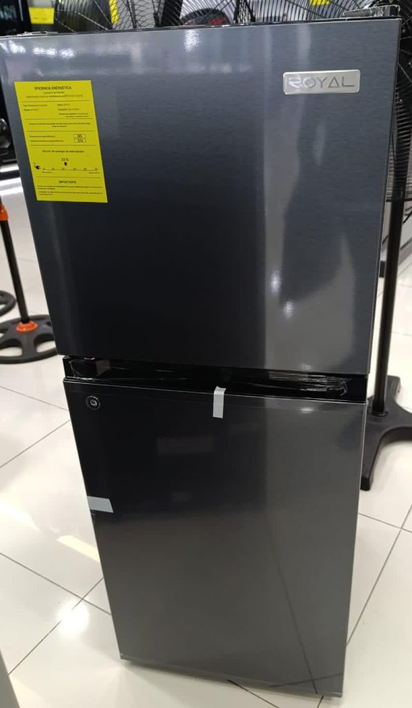 Refrigerador Marca Royal de 5.5 pies 420usd-450 (1)