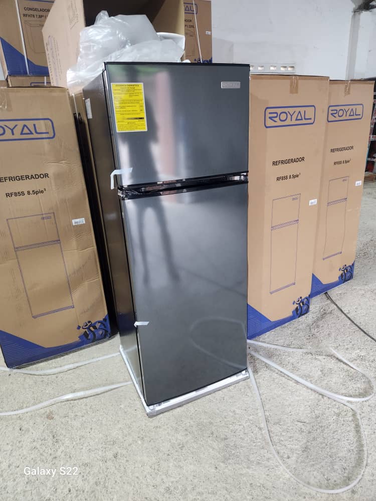 Refrigerador Marca Royal de 8.5 pies 580usd-600 (3)