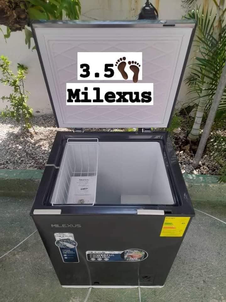 Nevera horizontal Marca Milexus de 3.5 pies 290usd-300 (1) abierta