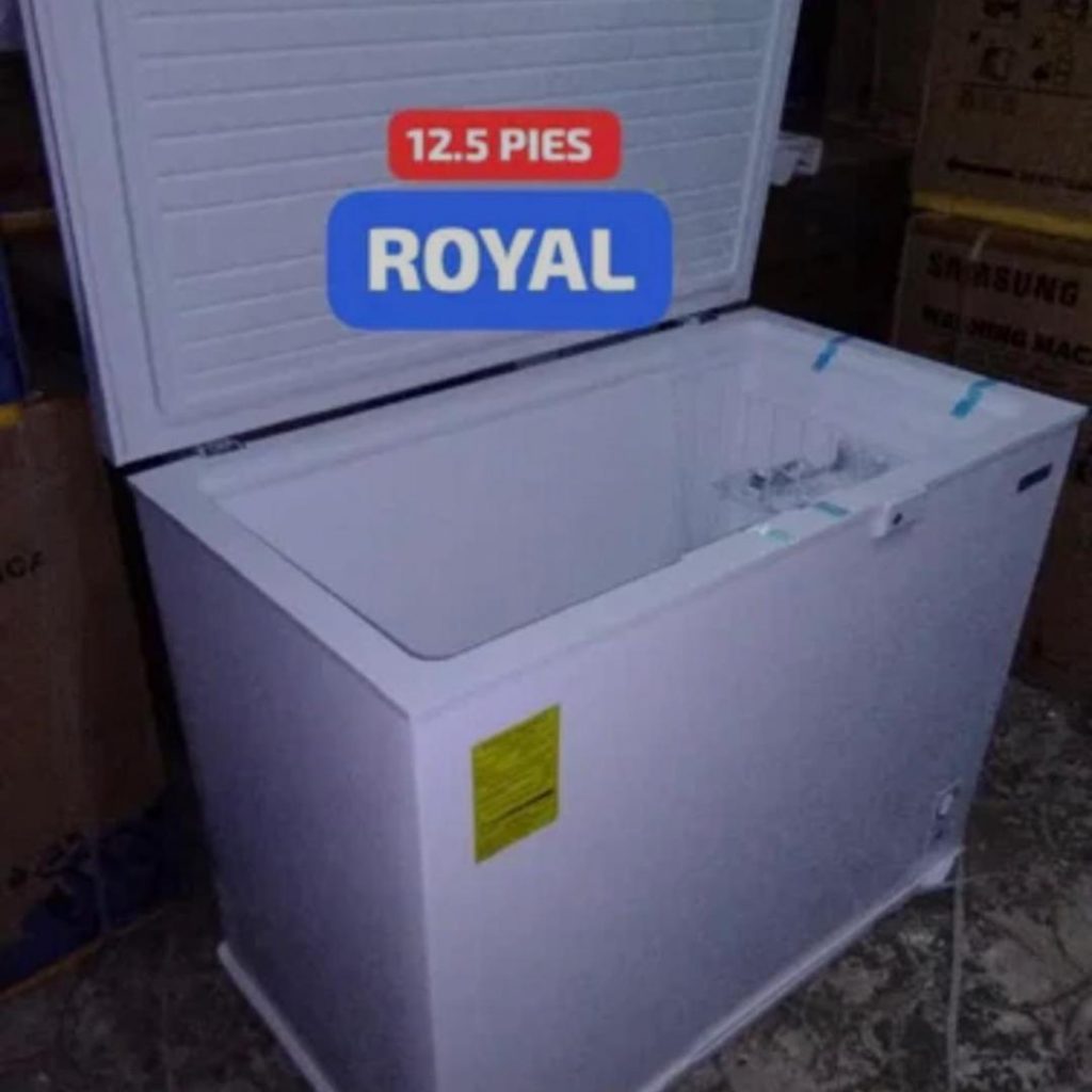 Nevera horizontal Marca Royal de 12 pies 500usd-520