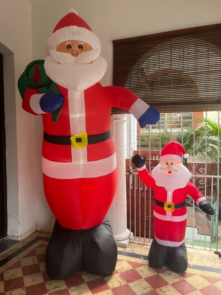 Papá Noel inflable GRANDE 36250 foto comparativa