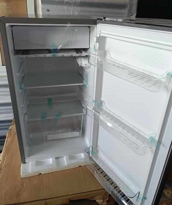 MINIBAR-3.3-pies-175-185-usd-2