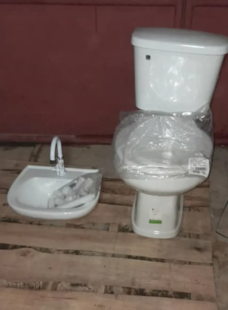 f96fe4fb46a6ab13cad5221289e383cbdb0d8300c560ab8dabb4bbb3c94b8ac8_high